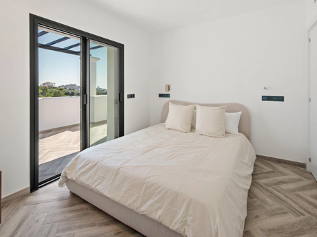 Luxury Penthouse with Sea Views – La Quinta