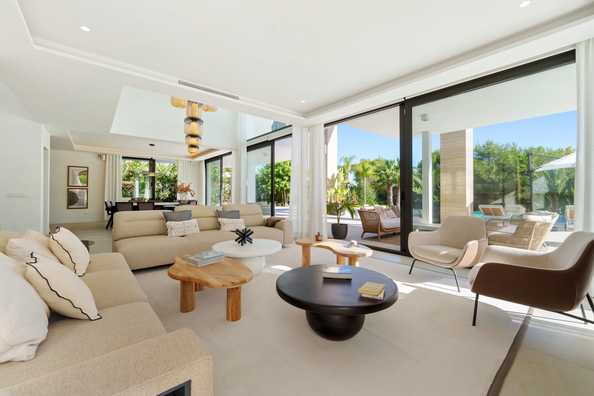 Villa for sale in Marbella Golden Mile