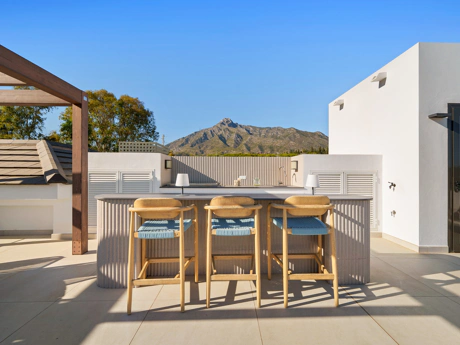 Villa Romano – A Refined Contemporary Villa on Marbella’s Golden Mile