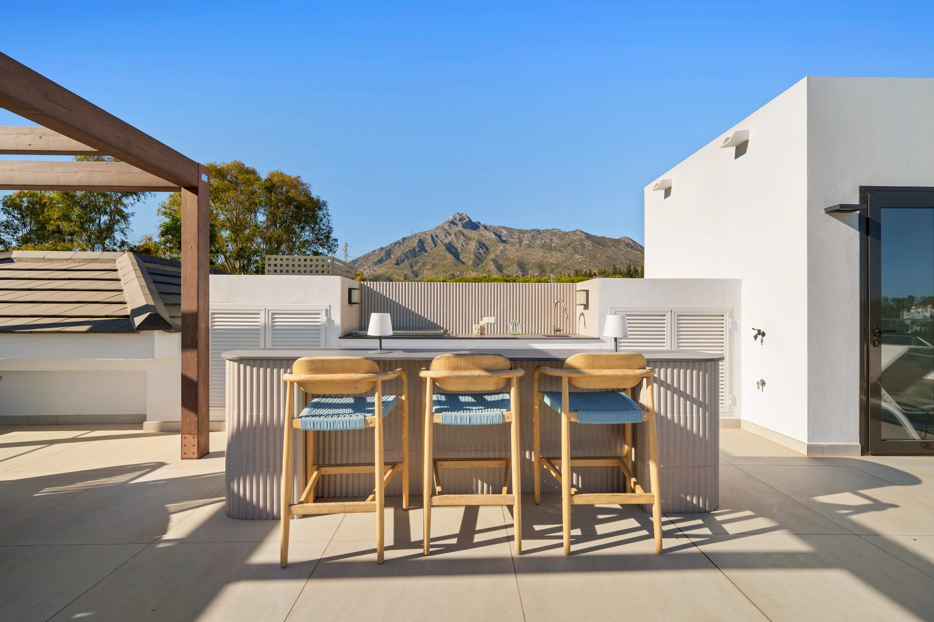 Villa for sale in Marbella Golden Mile