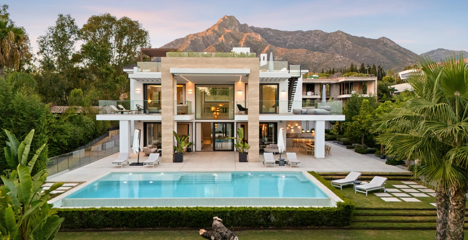 Villa Romano – A Refined Contemporary Villa on Marbella’s Golden Mile