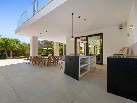 Villa Romano – A Refined Contemporary Villa on Marbella’s Golden Mile
