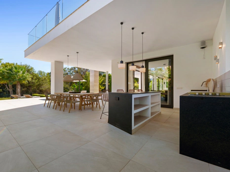 Villa Romano – A Refined Contemporary Villa on Marbella’s Golden Mile