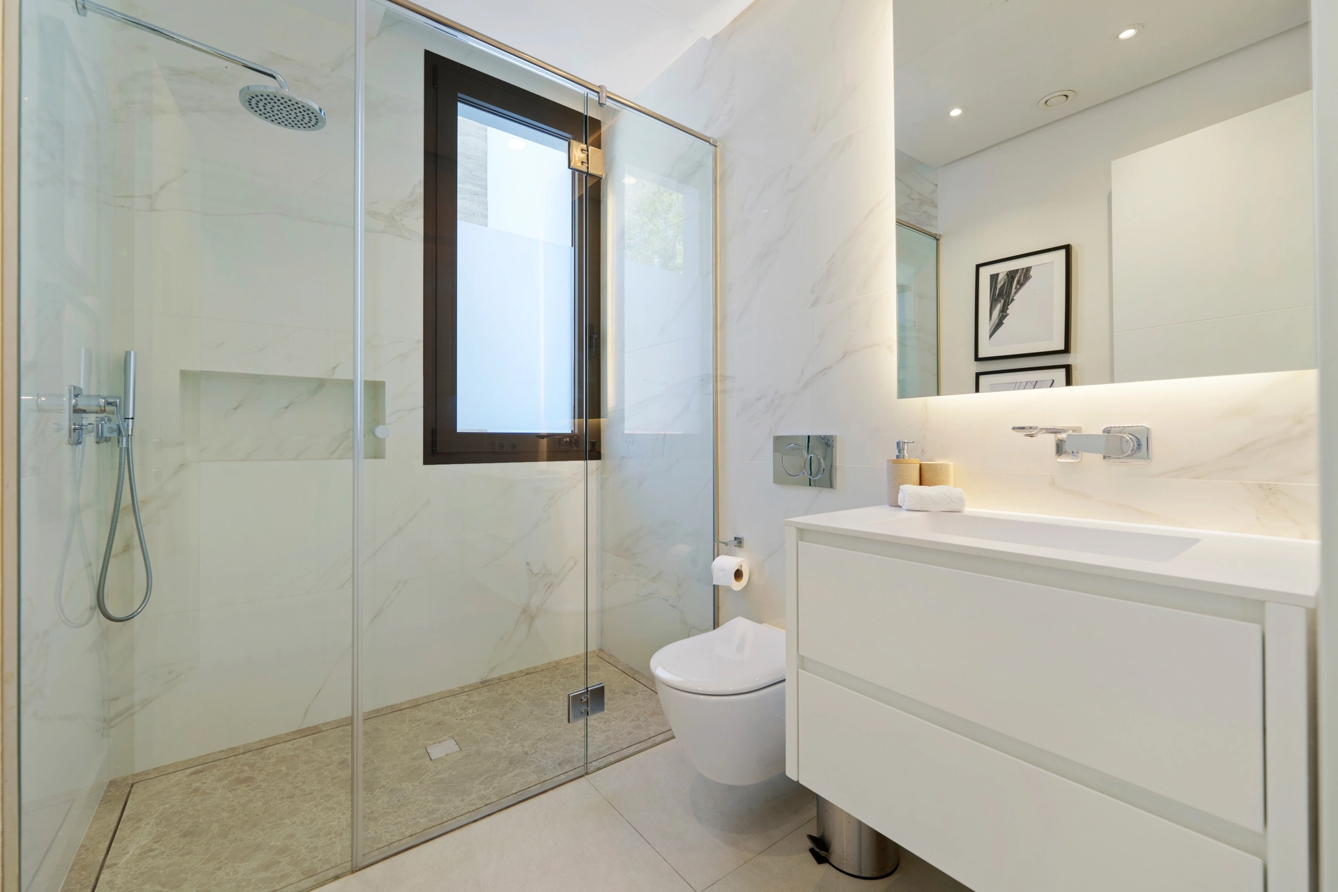 Villa for sale in Marbella Golden Mile