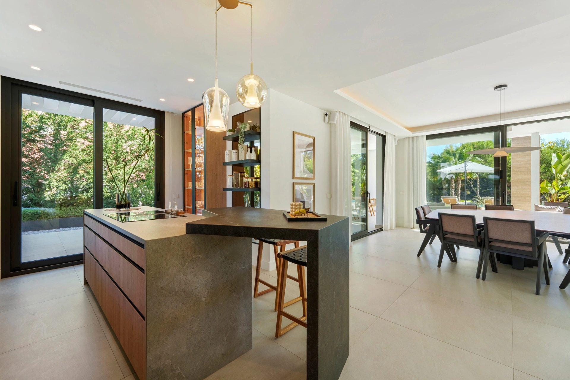 Villa for sale in Marbella Golden Mile