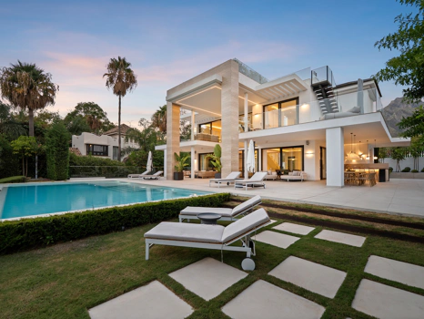 Villa Romano – A Refined Contemporary Villa on Marbella’s Golden Mile