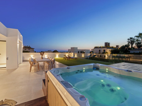 Villa Jardin – A Refined Contemporary Villa in Nueva Andalucía