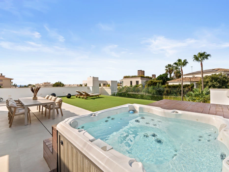 Villa Jardin – A Refined Contemporary Villa in Nueva Andalucía
