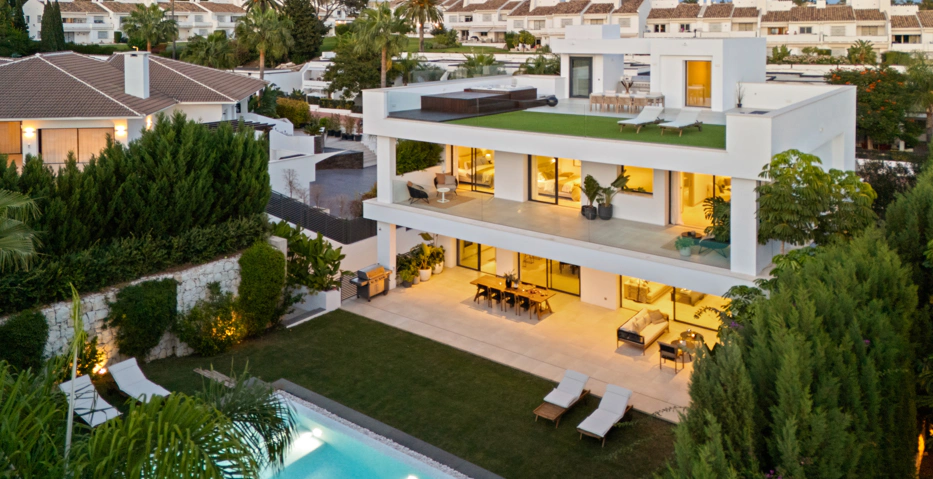 Villa Jardin – A Refined Contemporary Villa in Nueva Andalucía