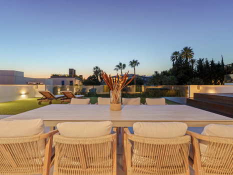 Villa Jardin – A Refined Contemporary Villa in Nueva Andalucía