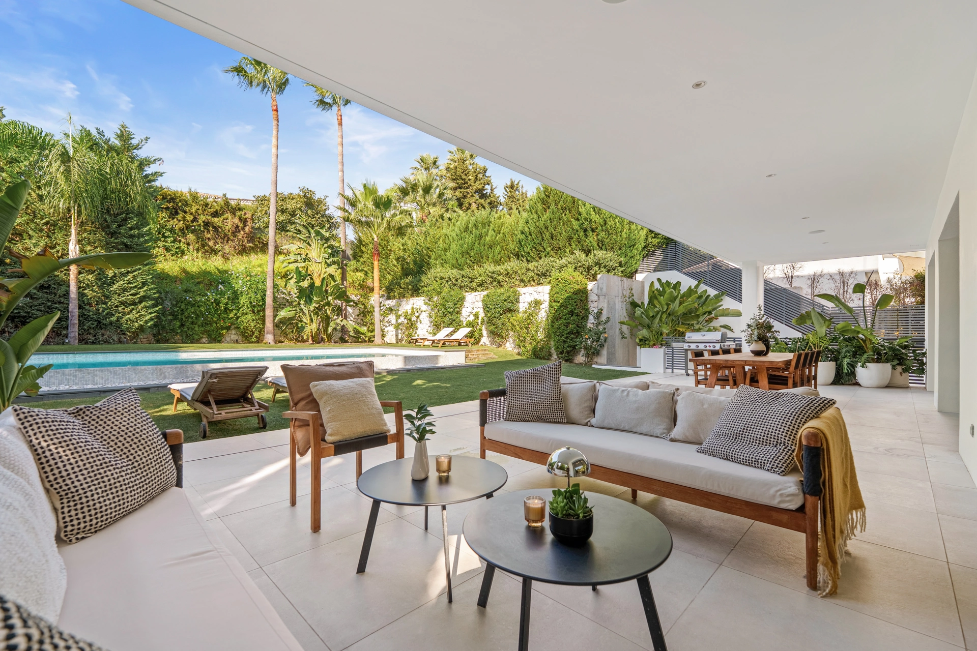 Villa for sale in Marbella - Puerto Banus