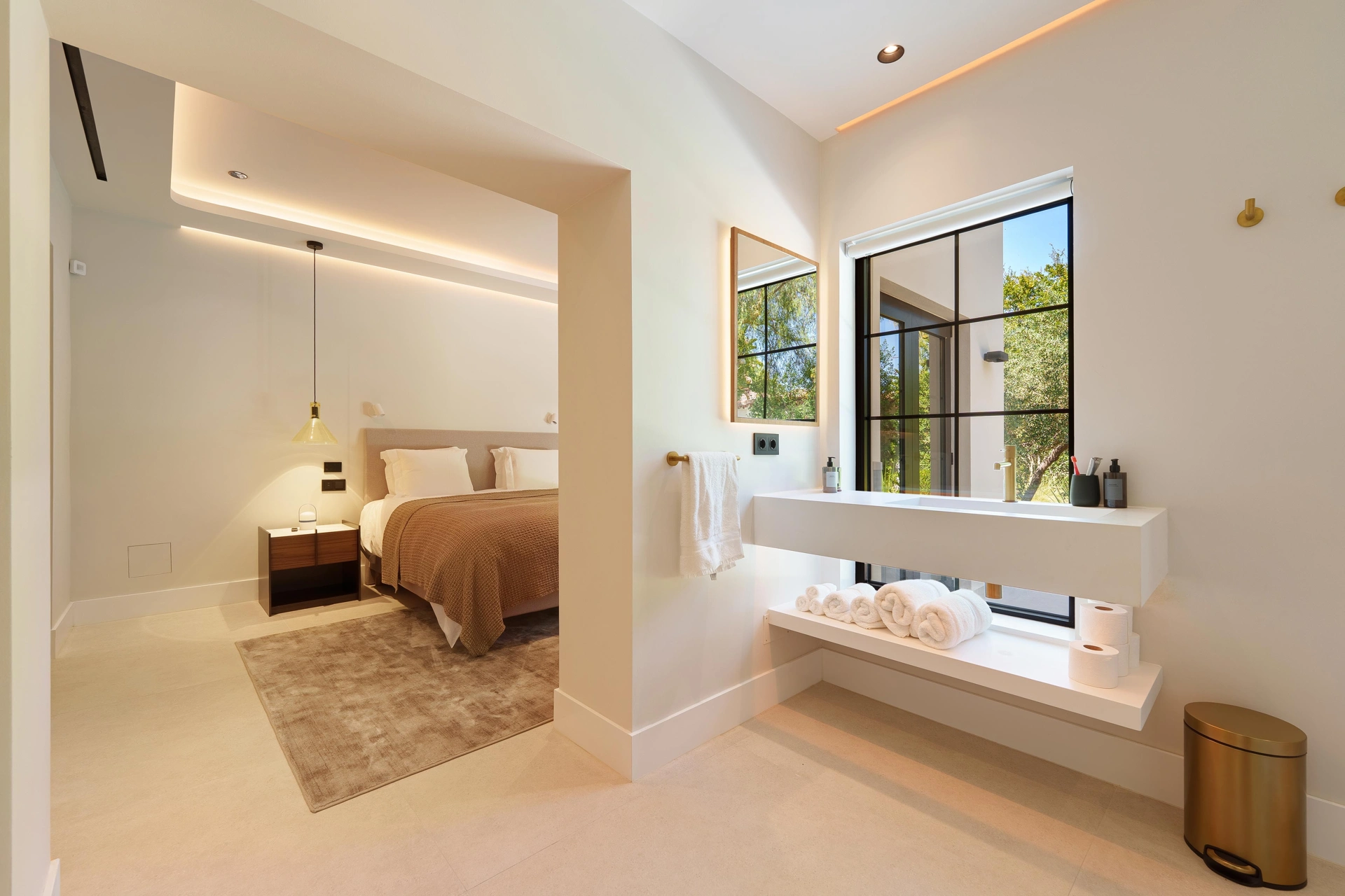 Villa for sale in Marbella - Puerto Banus