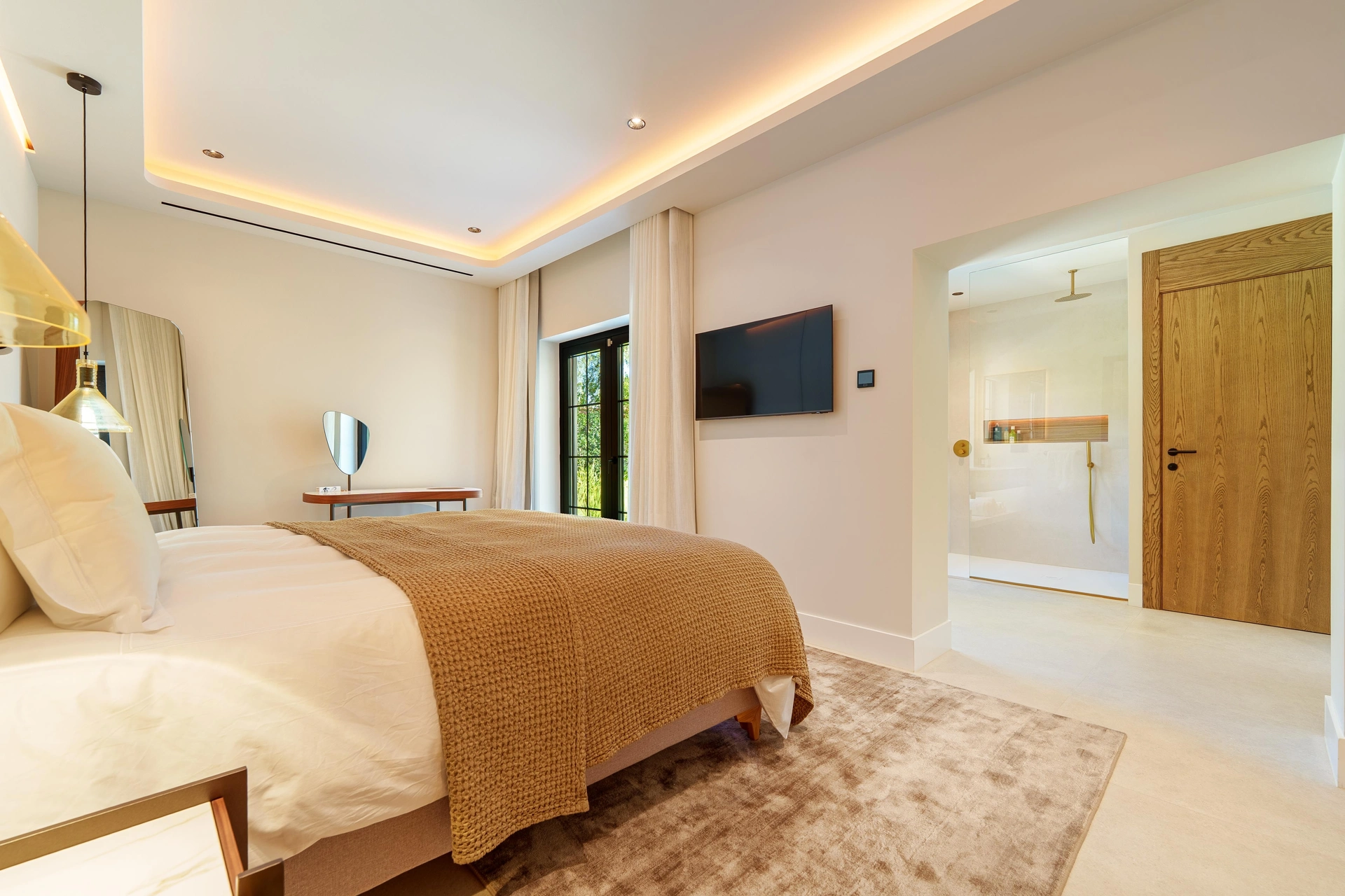 Villa for sale in Marbella - Puerto Banus