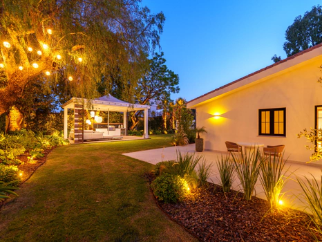 Contemporary Single-Level Villa with Private Pool Near Puerto Banús