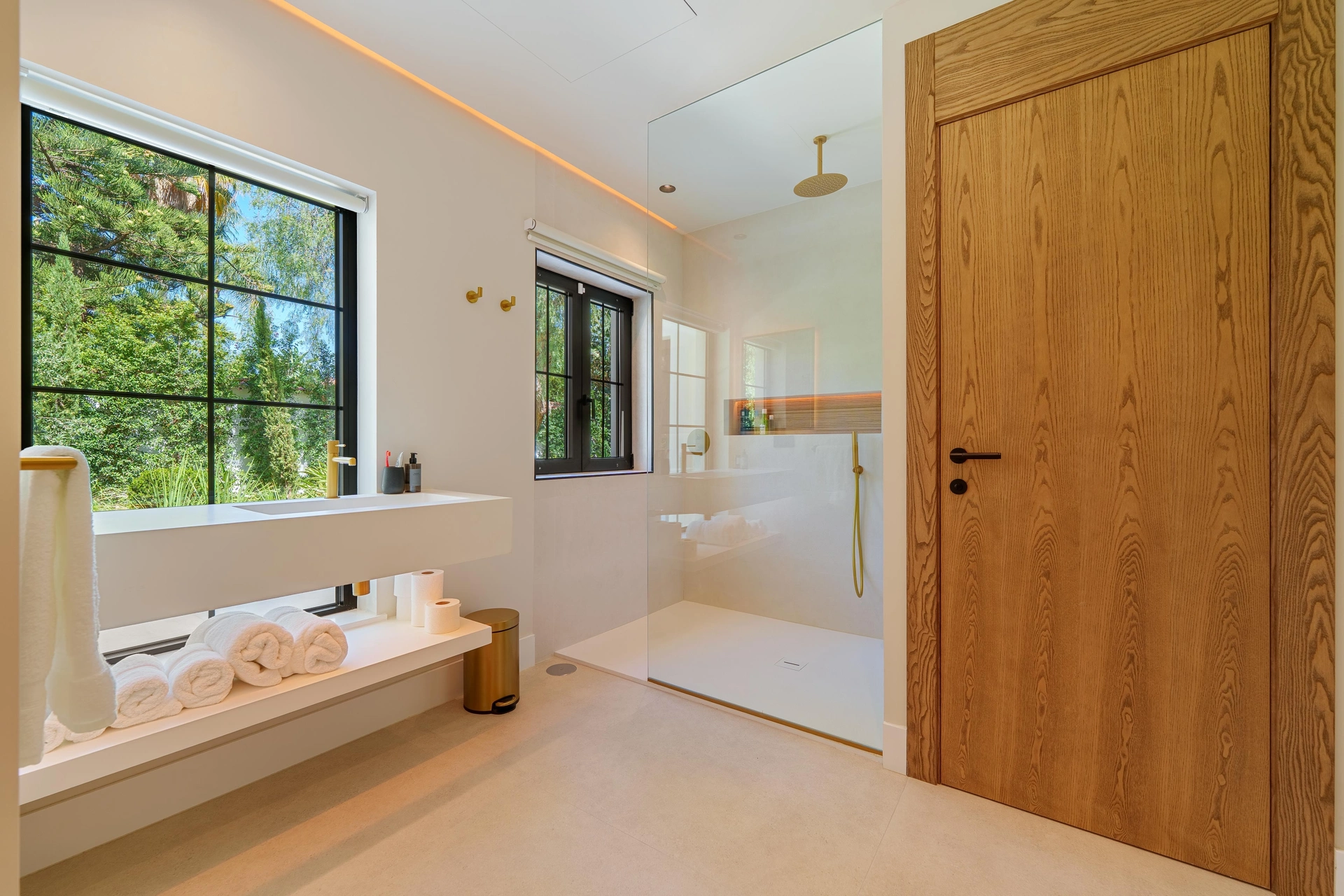 Villa for sale in Marbella - Puerto Banus