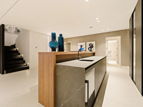 La Quinta 20 – Frontline Luxury Living with Panoramic Mediterranean Views