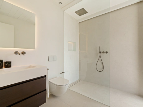 La Quinta 20 – Frontline Luxury Living with Panoramic Mediterranean Views