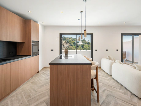 Luxury Penthouse with Sea Views – La Quinta