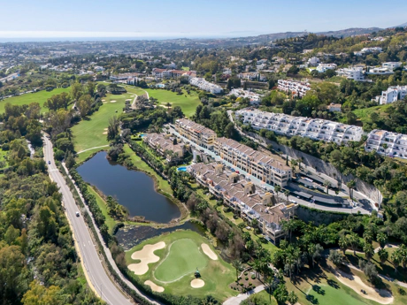Luxury Penthouse with Sea Views – La Quinta