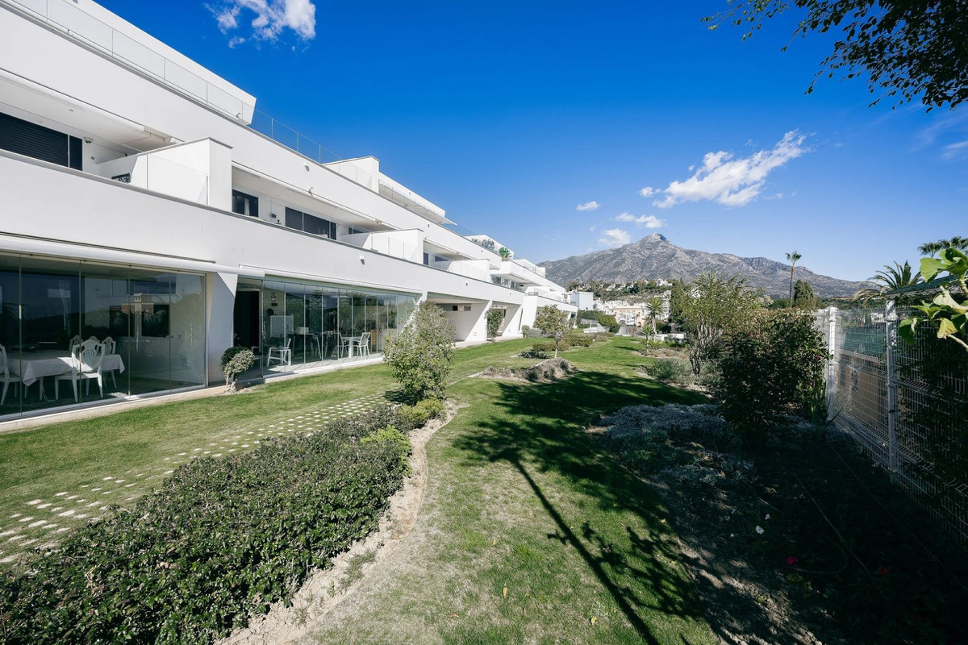 Ground Floor Apartment for sale in Marbella