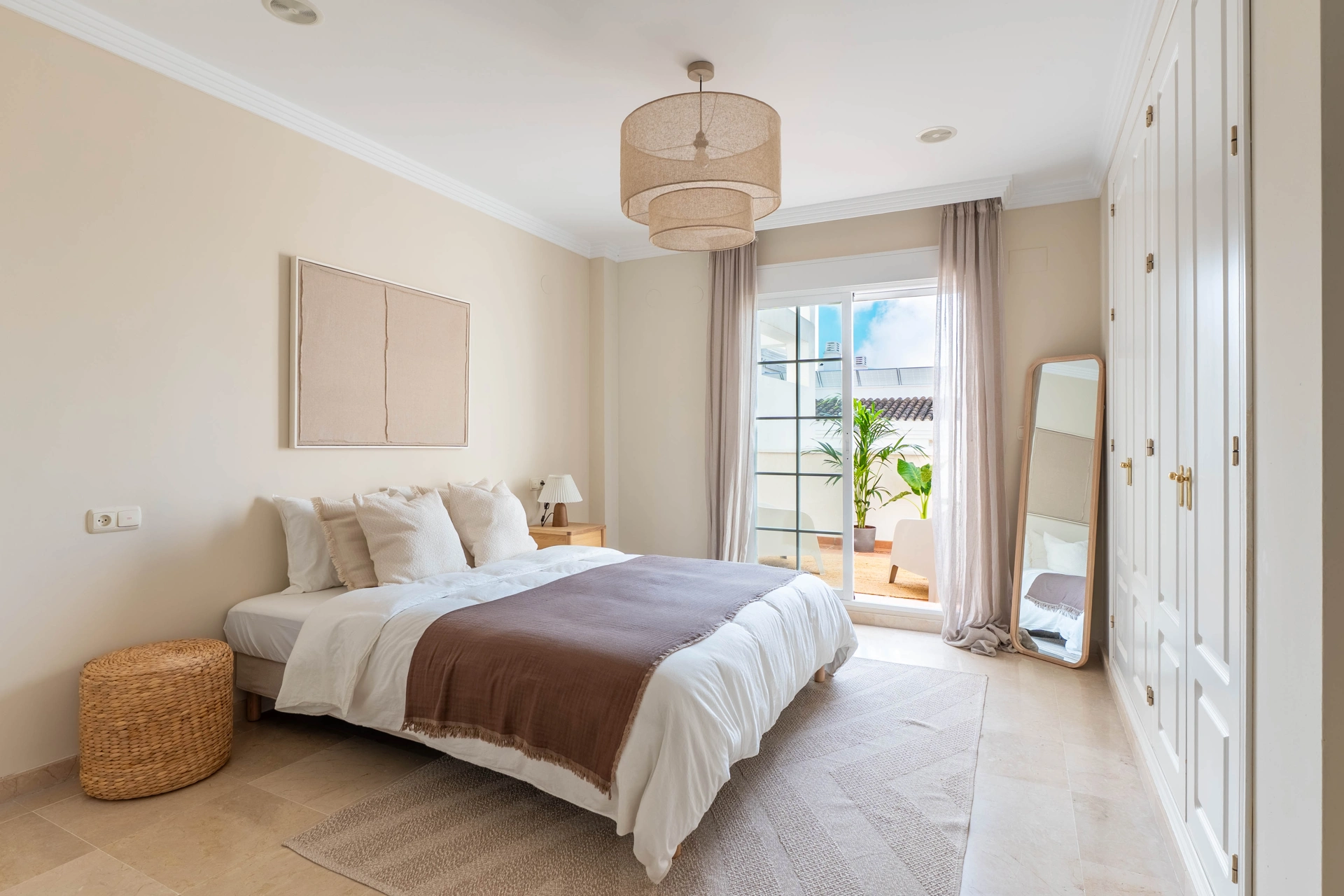 Duplex for sale in Marbella East