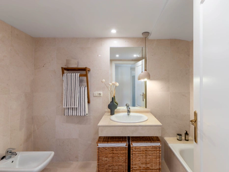 Luxury Duplex Penthouse with Panoramic Sea Views in Río Real, Marbella East