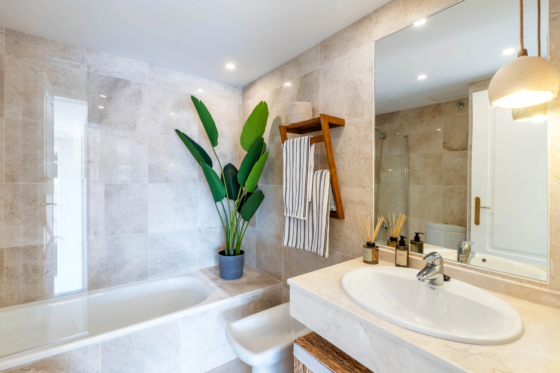 Duplex for sale in Marbella East