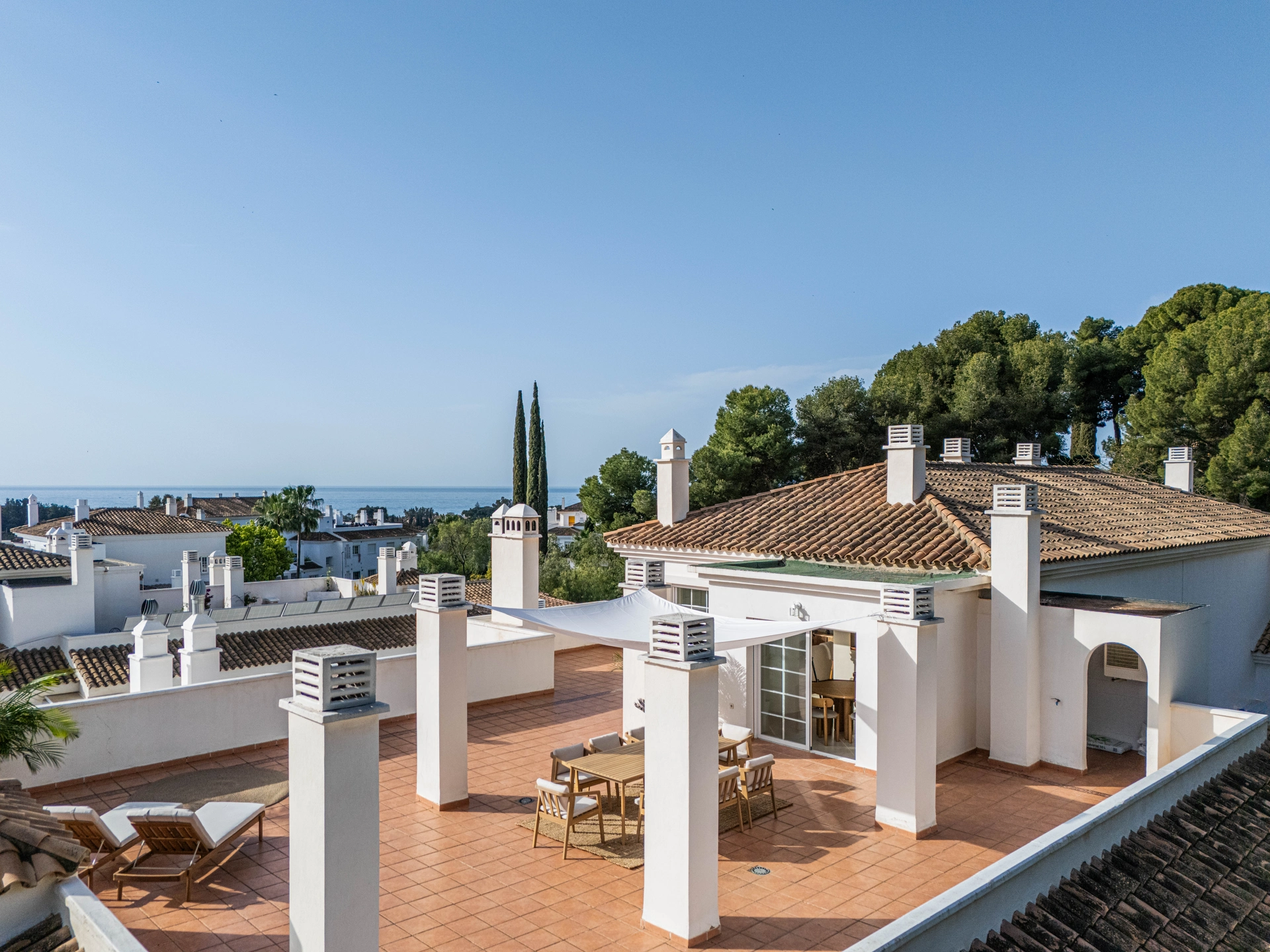 Duplex for sale in Marbella East