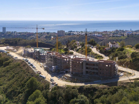 Penthouse for sale in Los Altos de los Monteros, Marbella East