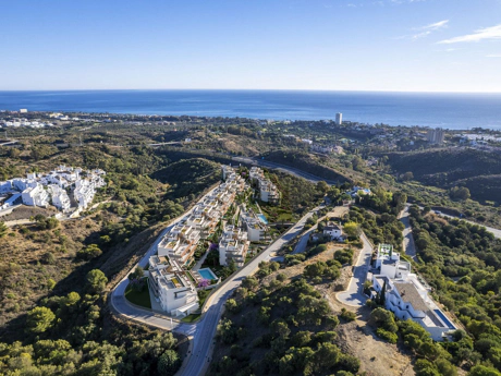 Penthouse for sale in Los Altos de los Monteros, Marbella East