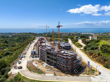 Penthouse for sale in Los Altos de los Monteros, Marbella East