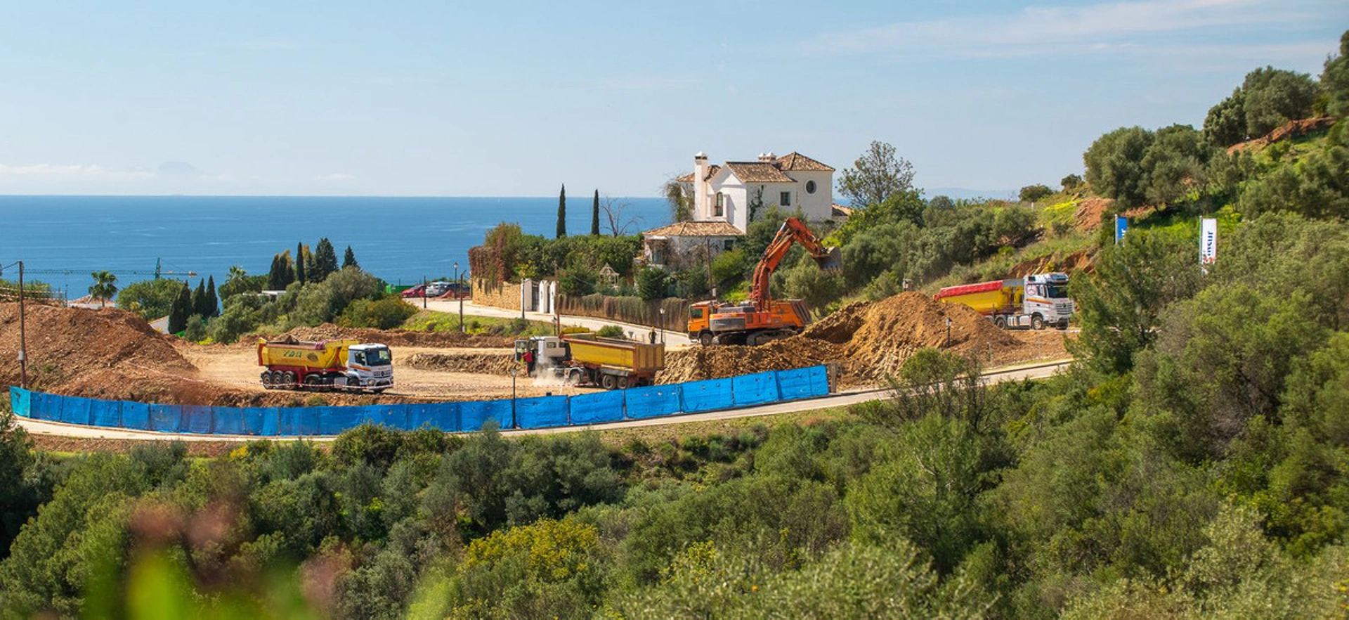 Penthouse for sale in Los Altos de los Monteros, Marbella East