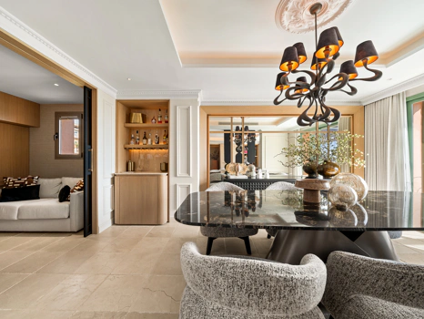 Luxury three-Bedroom Penthouse with expansive Sea Views in Four Seasons
