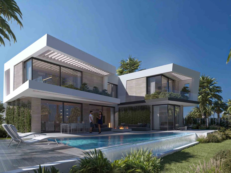 Contemporary Beachside Living in Calahonda