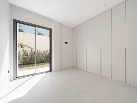 Modern Luxury Villa in Estepona with Sea Views, Pool & Exclusive Design