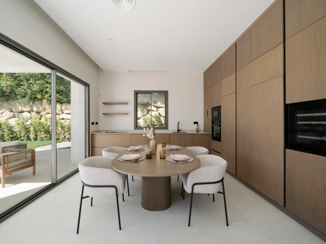 Modern Luxury Villa in Estepona with Sea Views, Pool & Exclusive Design