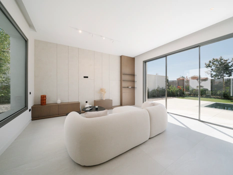 Modern Luxury Villa in Estepona with Sea Views, Pool & Exclusive Design