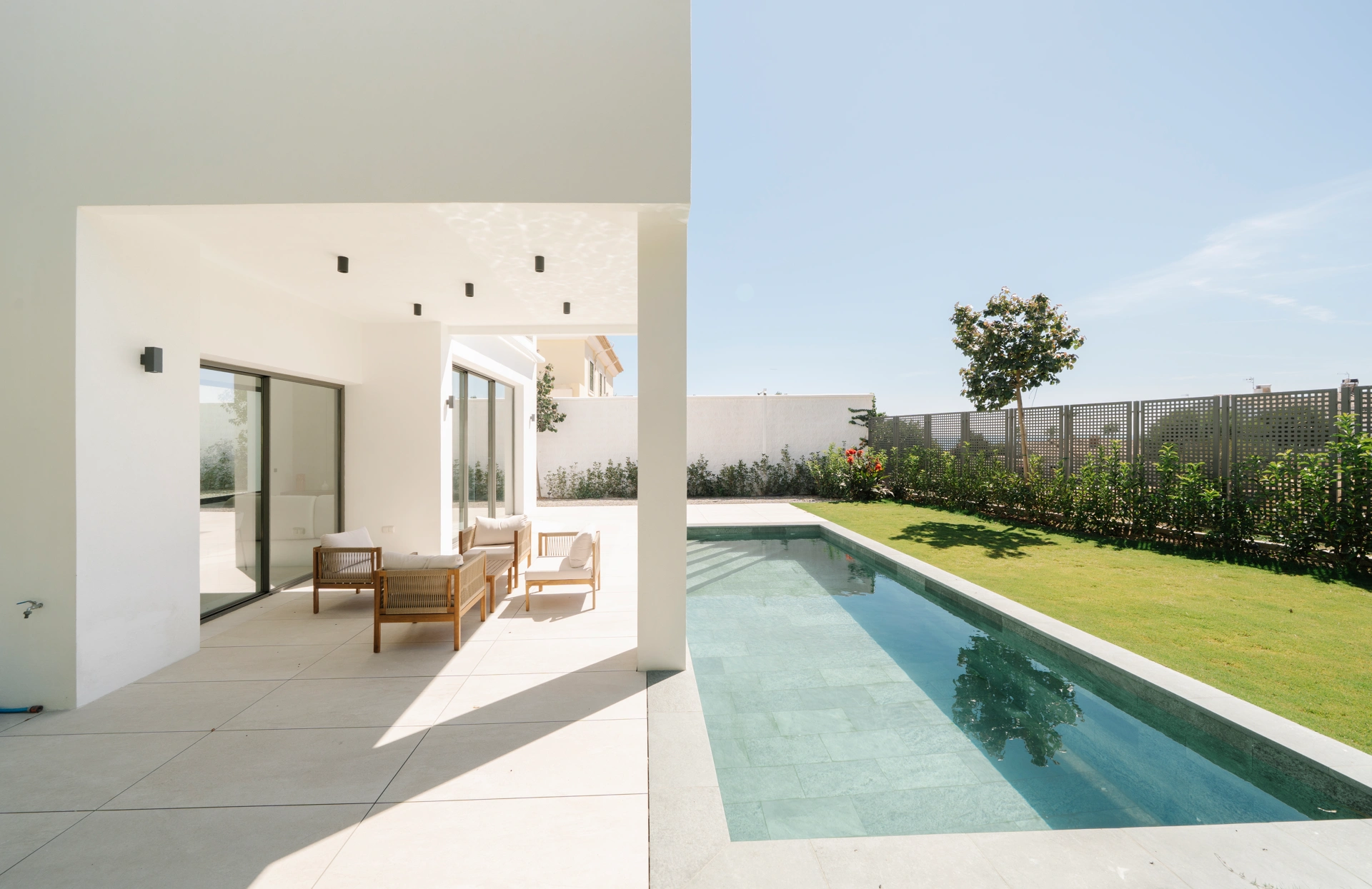 Villa for sale in Estepona