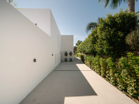 Modern Luxury Villa in Estepona with Sea Views, Pool & Exclusive Design
