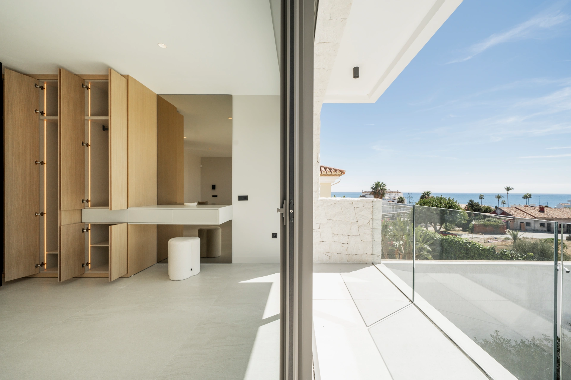 Villa for sale in Estepona