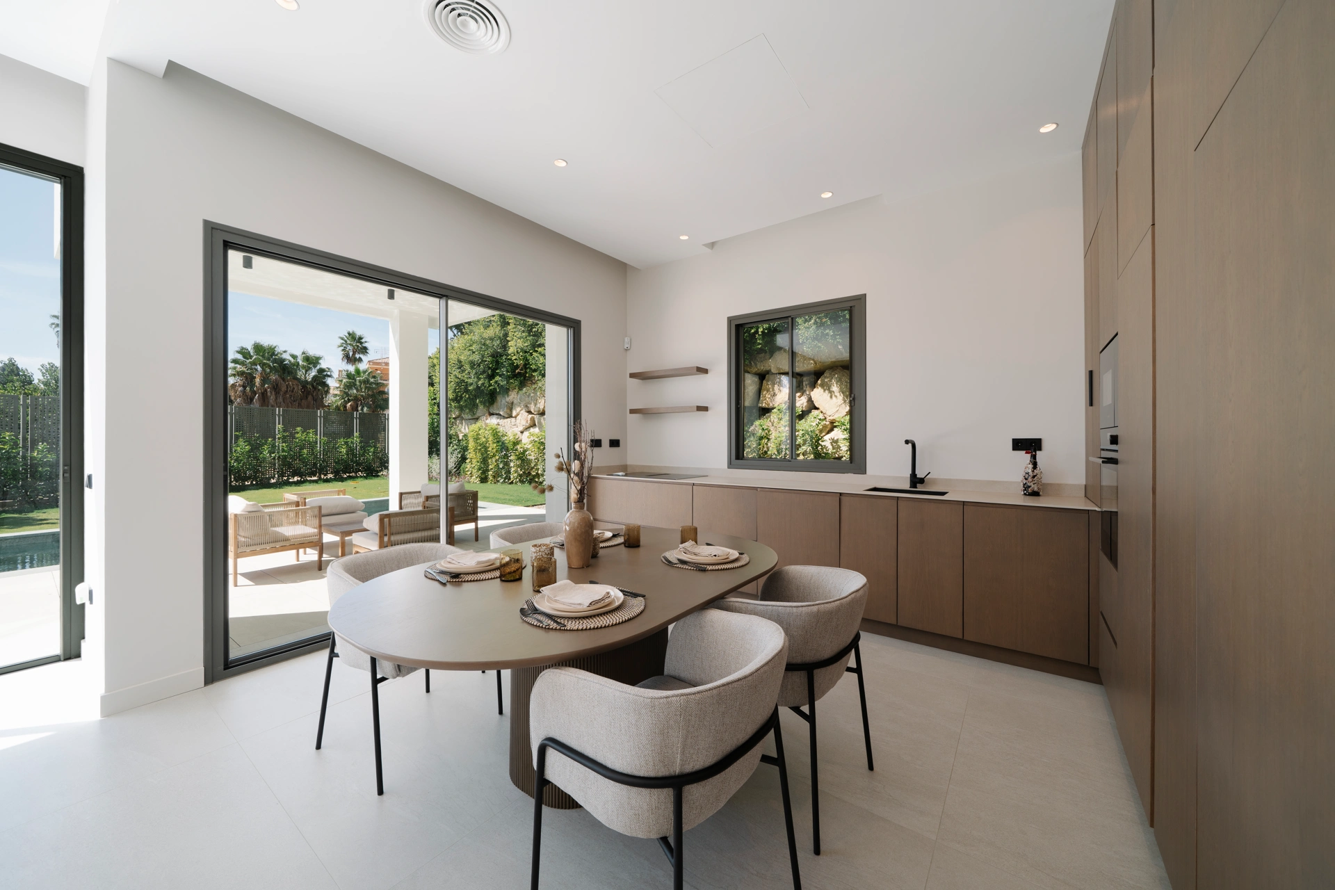 Villa for sale in Estepona