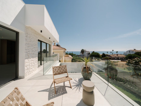 Modern Luxury Villa in Estepona with Sea Views, Pool & Exclusive Design