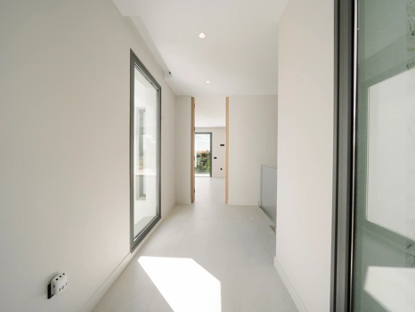 Modern Luxury Villa in Estepona with Sea Views, Pool & Exclusive Design