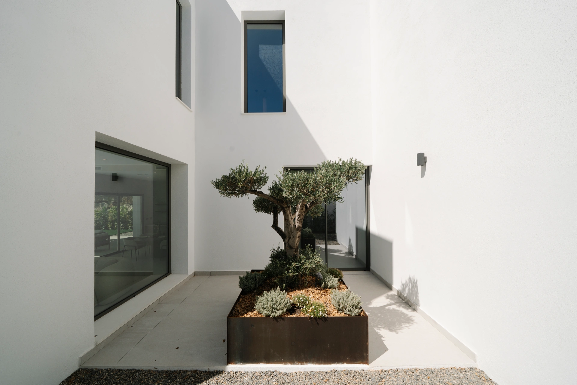 Villa for sale in Estepona