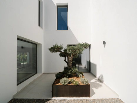 Modern Luxury Villa in Estepona with Sea Views, Pool & Exclusive Design