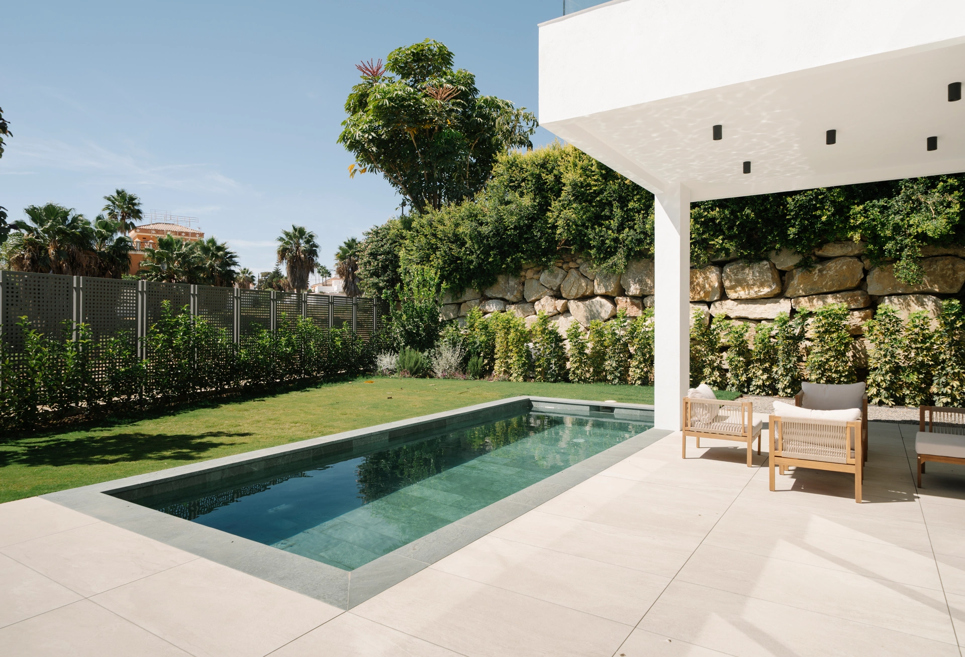 Villa for sale in Estepona
