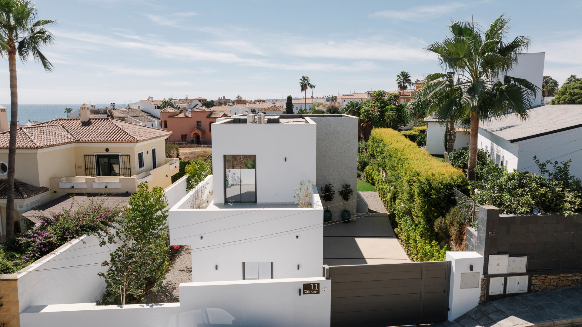 Villa for sale in Estepona