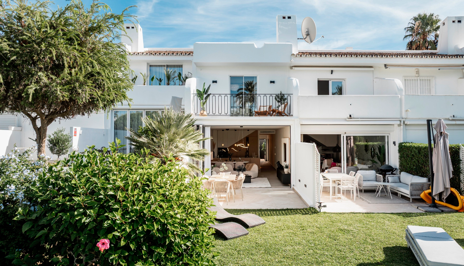 Adosado en venta en Nueva Andalucia, Marbella