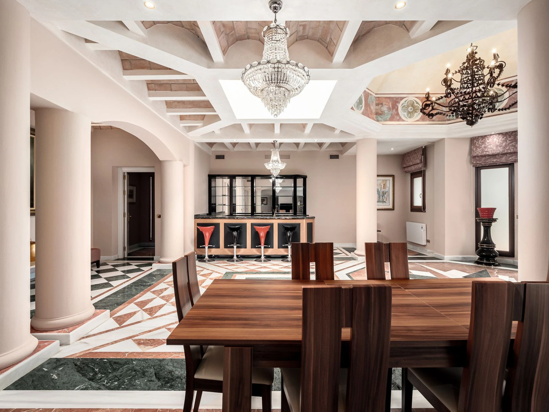 Villa for sale in Marbella