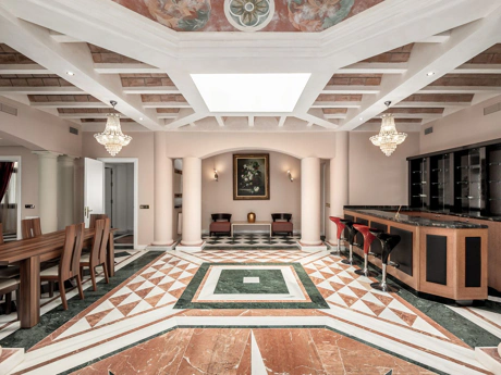 Villa for sale in Marbella